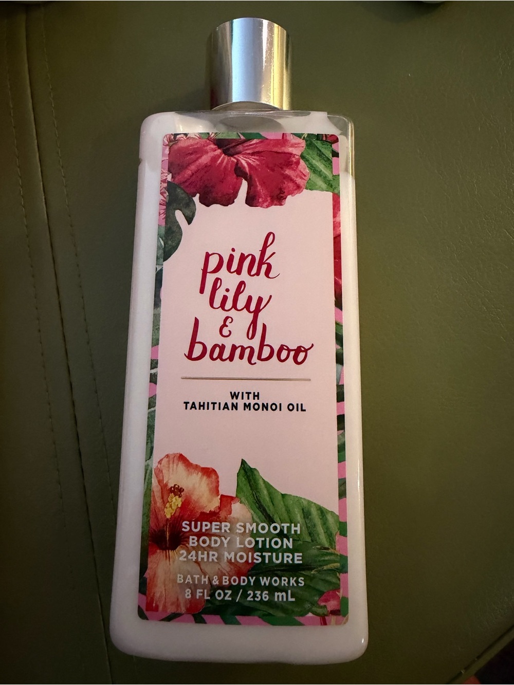 Bath & Body Works Pink Lily & Bamboo Lotion in Pink and Green